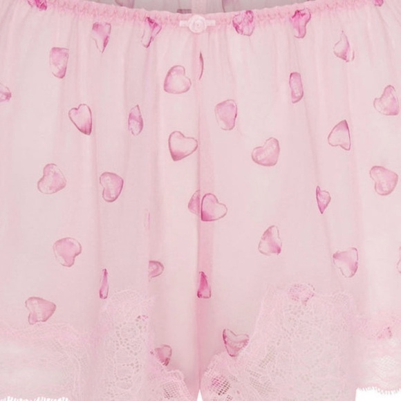 NWT SKIMS Romance Heart 100% Silk & Lace Sleep Shorts - Picture 2 of 7